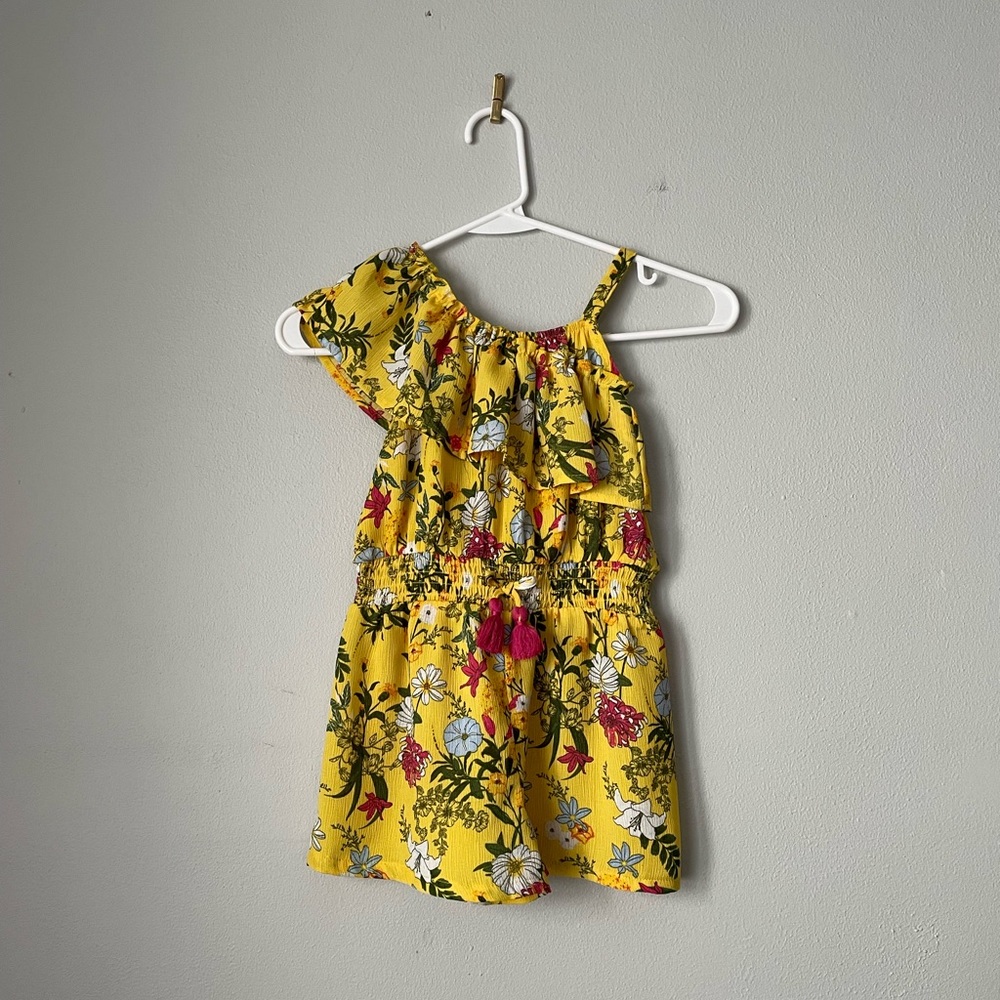 BCBGirls Yellow Floral One Shoulder Romper XS